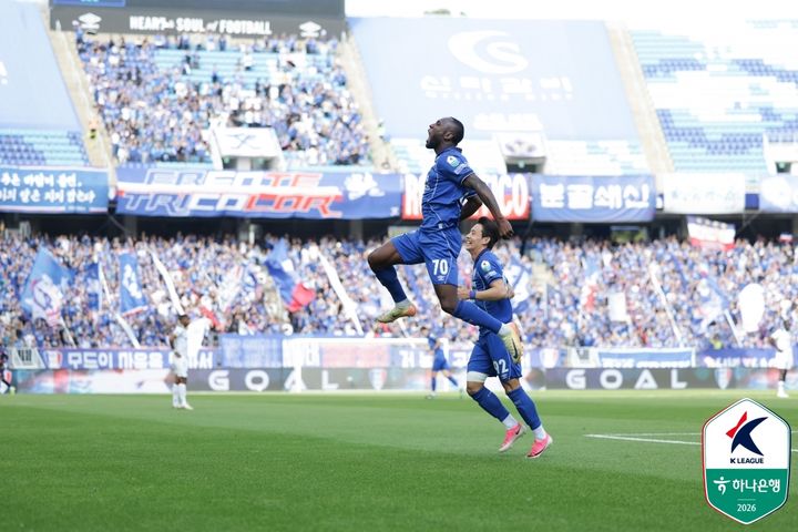 [서울=뉴시스] 프로축구 K리그2 수원 삼성의 루이스. (사진=한국프로축구연맹 제공)