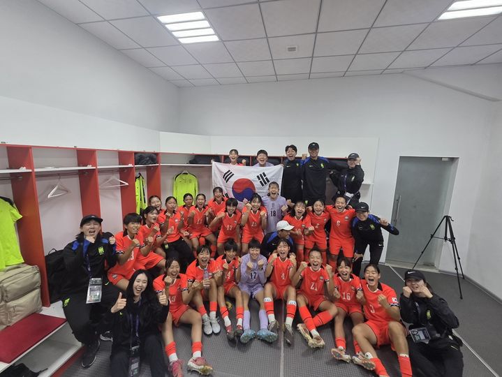 [서울=뉴시스] 한국 여자 16세 이하(U-16) 대표팀. (사진=대한축구협회 제공) 2026.10.12. photo@newsis.com *재판매 및 DB 금지