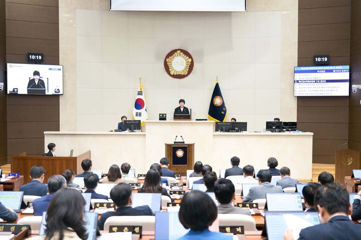 [용인=뉴시스] 12일 개회한 용인시의회 제307회 임시회(사진=용인시의회 제공) 2026. 10. 12. photo@newsis.com *재판매 및 DB 금지