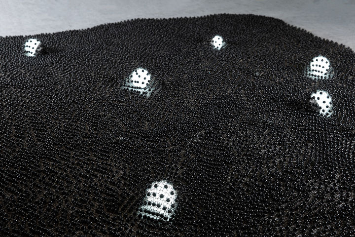 〈소리장場Sonic Field〉, 2026 (detail) 양혜규: 통通 전시전경 미국 뉴욕주 디아 비컨, 2026 © Haegue Yang 사진: © Haegue Yang 이미지 제공: 국제갤러리 *재판매 및 DB 금지