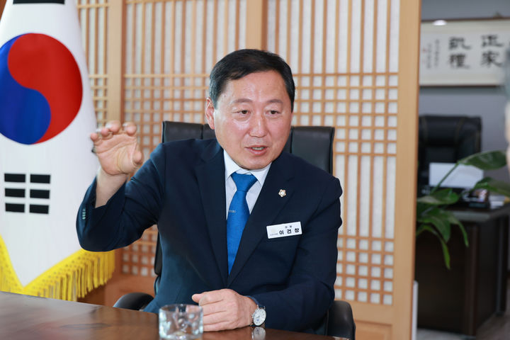 [논산=뉴시스]이건창 논산시의회 의장. 2026.10.12 photo@newsis.com *재판매 및 DB 금지