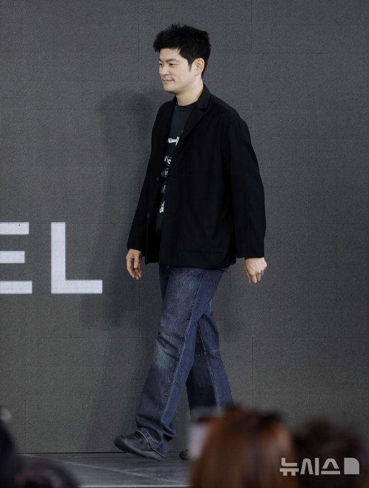 부국제 찾은 장기하