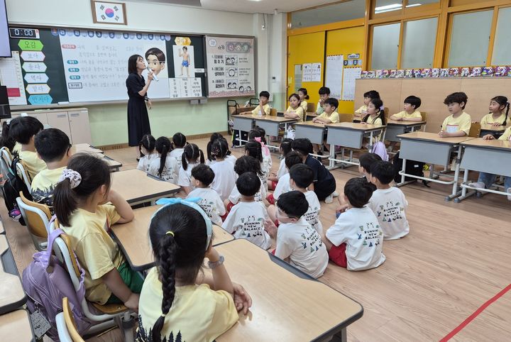 [안동=뉴시스] 초등학교 수업 장면 (사진=경북교육청 제공) 2026.10.13. photo@newsis.com *재판매 및 DB 금지