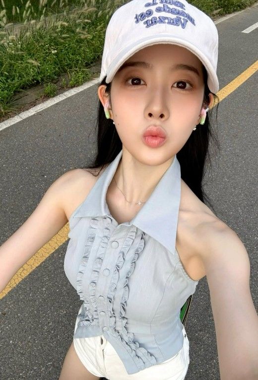 [서울=뉴시스] 시은. (사진= 시은 SNS 캡처) 2026.10.13. photo@newsis.com *재판매 및 DB 금지