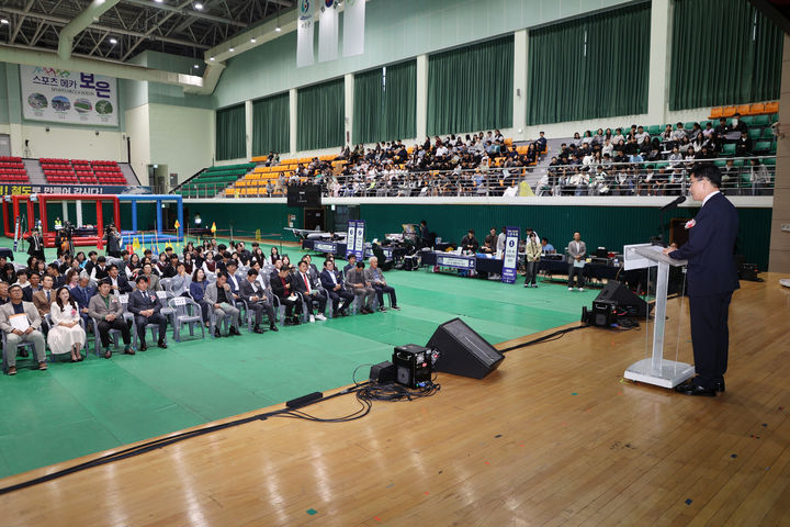 [보은소식]군, 보청천 자전거도로 조명 설치 마무리 등