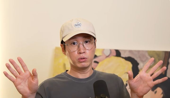 [서울=뉴시스] 13일 타블로의 유튜브 채널에는 '타블로 JYP 아이돌로 데뷔할 뻔한 썰'라는 제목의 영상이 공개됐다. (사진=타블로 유튜브 화면 캡처) 2026.10.13. photo@newsis.com *재판매 및 DB 금지