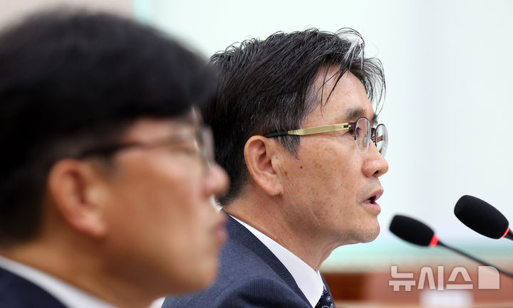[서울=뉴시스] 고범준 기자 = 오동운 고위공직자범죄수사처장이 13일 서울 여의도 국회에서 열린 법제사법위원회 국정감사(고위공직자범죄수사처)에서 의원 질의에 답변하고 있다. 2026.10.13. bjko@newsis.com