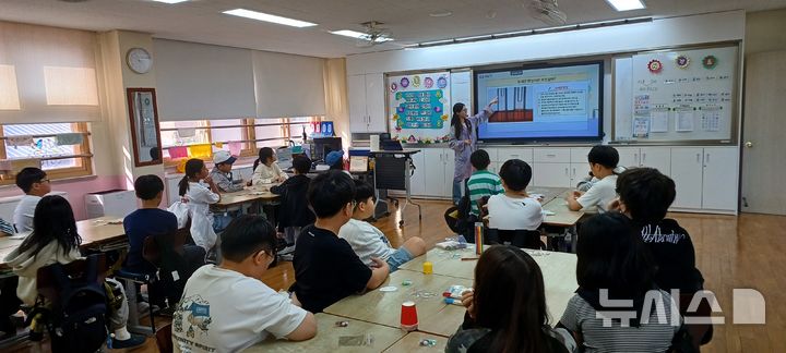 인천교육청평생학습관 측별초대전, 인천의 섬과 등대 등[교육소식]