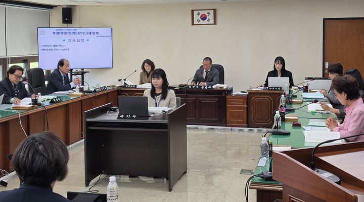 [대구=뉴시스] 이상제 기자 = 달서구의회 복지문화위원회는 14일 복지정책과를 대상으로 한 행정사무감사에서 부정수급 발생 현황과 환수 실적, 수급자 관리 대책 등을 집중적으로 점검했다. 2026.10.14. king@newsis.com *재판매 및 DB 금지