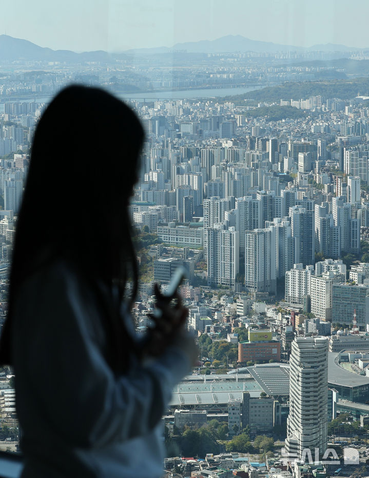 부동산 대책 1년, 10% 넘게 오른 아파트 매매 가격