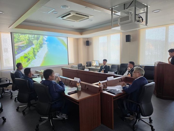 [합천=뉴시스] 한국농어촌공사 합천지사,수질오염 방지를 위한 수질환경보전회 개최 (사진=합천농어촌공사 제공) 2026. 10. 16. photo@newsis.com *재판매 및 DB 금지