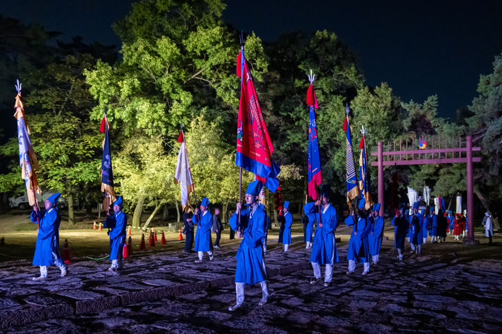 [화성=뉴시스] 지난 16일 화성시 융릉 특설무대에서 조선왕릉축전 개막제가 개최됐다. (사진=국가유산진흥원 제공) *재판매 및 DB 금지