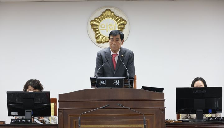[산청=뉴시스] 산청군의회 제316회임시회 폐회 (사진=산청군의회 제공) 2026. 10. 19. photo@newsis.com *재판매 및 DB 금지