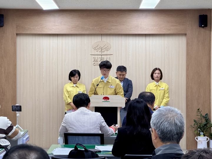 김제 지평선축제 식중독 의심 930명…11명 입원 치료