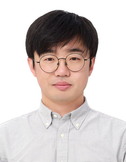 [서울=뉴시스] 백두산 서울시립대 국어국문학과 교수. (사진=서울시립대 제공) 2026.10.20. photo@newsis.com *재판매 및 DB 금지