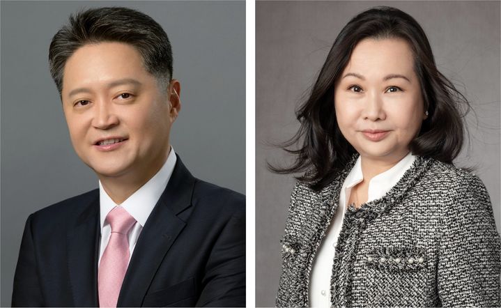 [서울=뉴시스] 로크 강 월트디즈니 컴퍼니 아태지역 총괄 사장(왼쪽), 캐롤 초이 아태지역 미디어 마케팅 및 로컬 콘텐츠 총괄(EVP). (사진=월트디즈니 제공) 2026.10.20. photo@newsis.com *재판매 및 DB 금지
