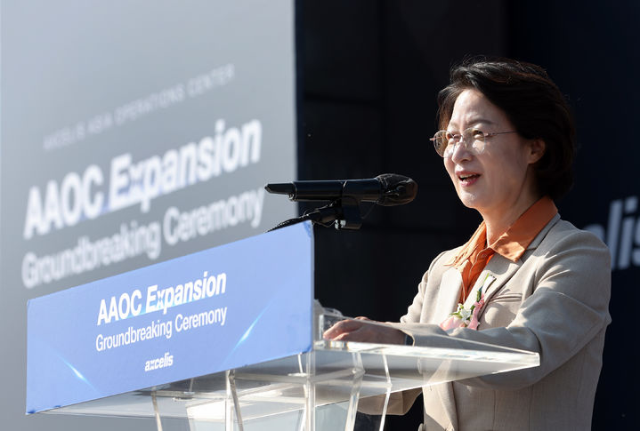 [평택=뉴시스] 20일 열린 착공식에서 추미애 경기도지사가 인사말을 하고 있다. (사진=경기도 제공) 2026.10.20. photo@newsis.com *재판매 및 DB 금지
