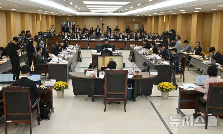 [전남광주=뉴시스] 양시원 기자 = 20일 전남광주 동구 광주고등법원에서 국회 법제사법위원회의 광주고등법원, 대전고등법원 등에 대한 국정감사가 열리고 있다. 2026.10.20. goodwrite97@newsis.com