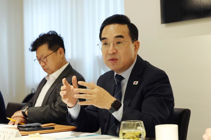 [서울=뉴시스] 박홍근 기획예산처 장관이 20일 서울 중구 컨퍼런스하우스달개비에서 열린 '기금 자산운용 민간 전문가 간담회'에서 발언하고 있다. (사진=기획처 제공) 2026.10.20. photo@newsis.com *재판매 및 DB 금지