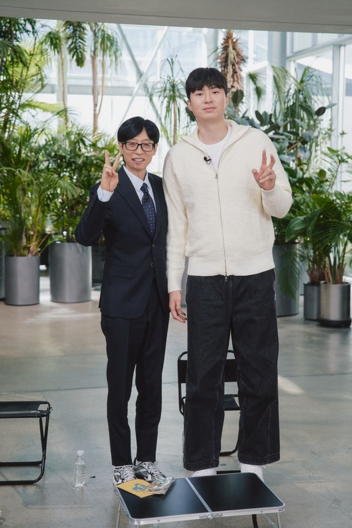 [서울=뉴시스] 유재석, 이현중. (사진 = tvN 제공) 2026.10.21. photo@newsis.com *재판매 및 DB 금지