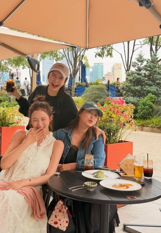 [서울=뉴시스] 이다해, 장영란, 심진화. (사진= 이다해 SNS 캡처) 2026.10.21. photo@newsis.com *재판매 및 DB 금지