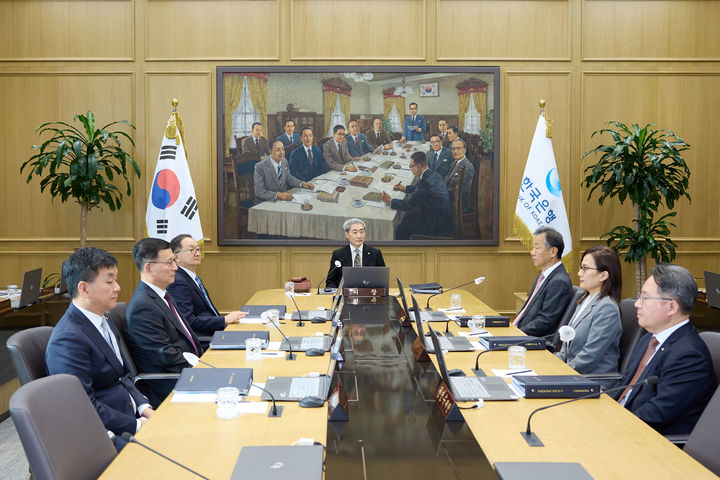 [서울=뉴시스]한국은행 금융통화위원회(금통위)가 22일 기준금리를 연 3.00%로 동결했다. (사진 = 한은 제공) 2026.10.22. photo@newsis.com *재판매 및 DB 금지 *재판매 및 DB 금지