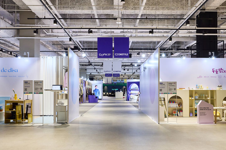 [서울=뉴시스] 22일 서울 코엑스에서 열린 ‘크리에이터 커머스 페스티벌 코리아(CCFK) 2026’ 행사장 전경(사진=CJ온스타일 제공) *재판매 및 DB 금지 *재판매 및 DB 금지