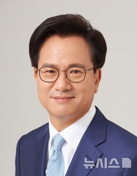 [서울=뉴시스] 김영식 서울아산김영식의원 원장이 올해 한독 '일차의료학술대상'을 수상한다. (사진=한독 제공) 2026.10.23. photo@newsis.com