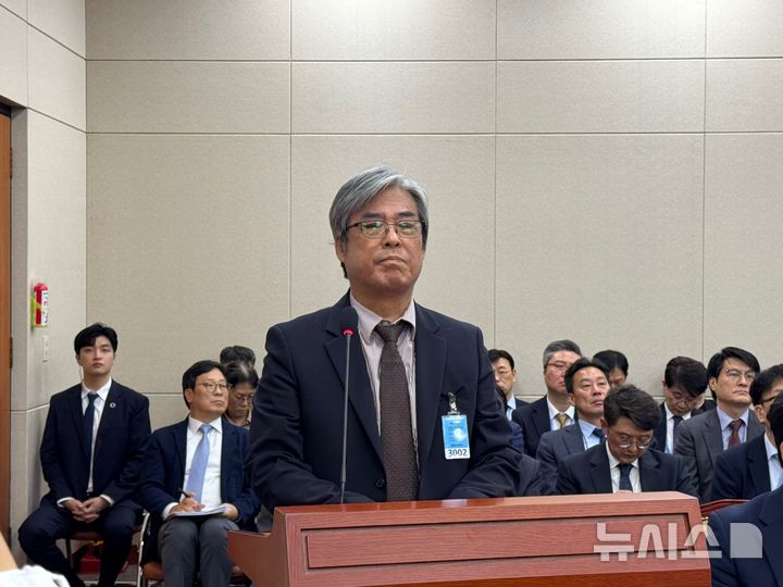 [서울=뉴시스] 박종운 원자력안전위원회 위원이 23일 열린 국회 과학기술정보방송통신위원회 국정감사에 증인으로 참석했다. siming@newsis.com