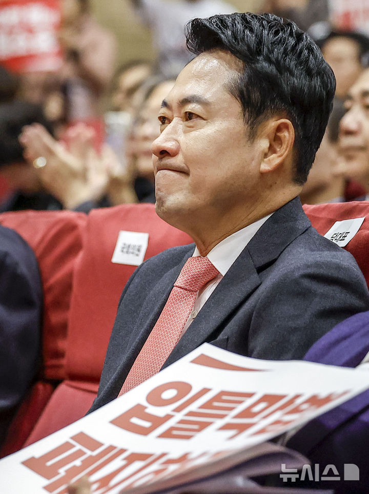 [서울=뉴시스] 정병혁 기자 = 장동혁 국민의힘 대표가 23일 서울 여의도 국회에서 열린 입틀막법 총력투쟁 결의대회에 참석해 있다. 2026.10.23. jhope@newsis.com