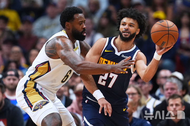 [덴버=AP/뉴시스] 미국프로농구(NBA) 덴버 너기츠의 자말 머레이(오른쪽). 2026.10.24.
