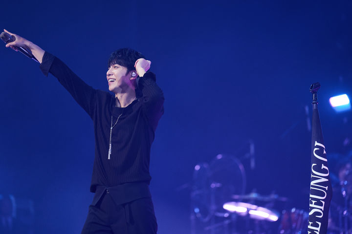 [서울=뉴시스] 이승기. (사진 = DCI. 제공) 2026.10.26. photo@newsis.com *재판매 및 DB 금지