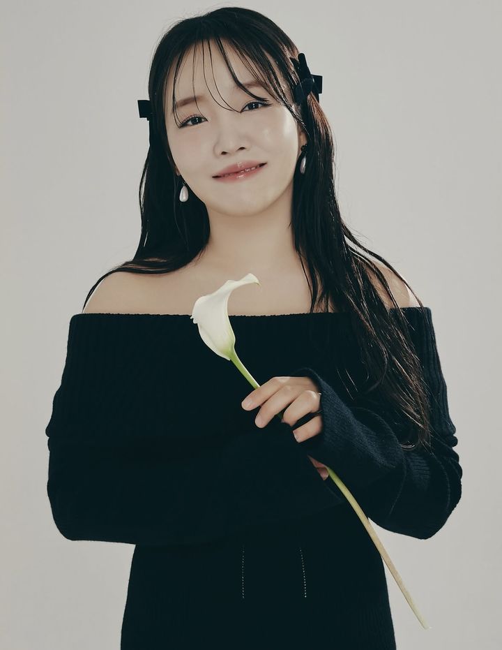 [서울=뉴시스] 윤하. (사진 = 인스타그램 캡처) 2026.10.26. photo@newsis.com *재판매 및 DB 금지