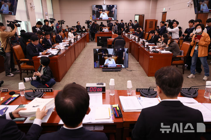 [서울=뉴시스] 김근수 기자 = 26일 서울 여의도 국회 법제사법위원회(법무부 등) 종합 국정감사가 열리고 있다. 2026.10.26. ks@newsis.com