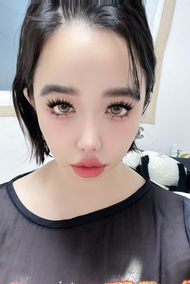 [서울=뉴시스]그룹 2NE1 출신 박봄(사진=SNS 캡처) 2026.10.27. photo@newsis.com *재판매 및 DB 금지