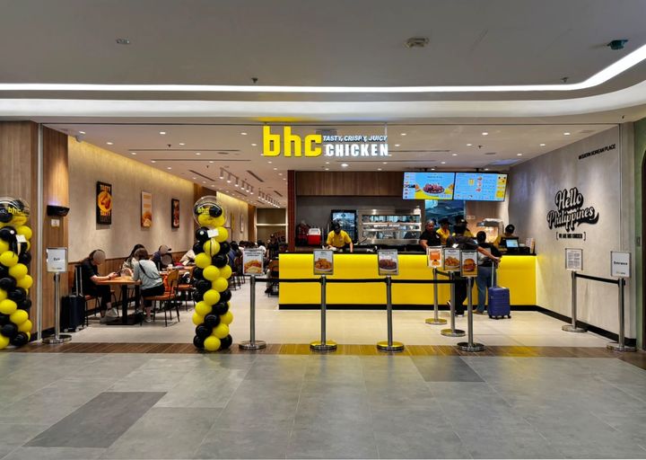 [서울=뉴시스] bhc 필리핀 2호점 매장 전경 (사진=다이닝브랜즈그룹 제공) *재판매 및 DB 금지