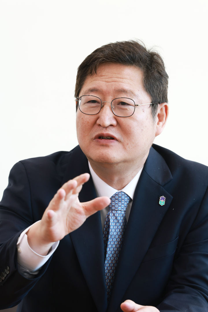 [청주=뉴시스] 김중열 충북도 행정부지사. photo@newsis.com *재판매 및 DB 금지