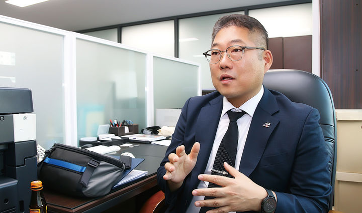 [서울=뉴시스] 한국렌터카사업조합연합회 최윤철회장. (사진=한국렌터카사업조합연합회 제공) 2026.10.28. photo@newsis.com *재판매 및 DB 금지