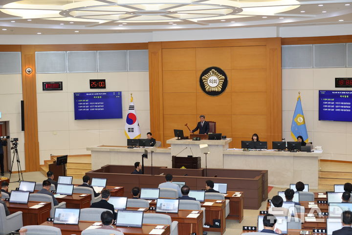 [포항=뉴시스] 포항시의회 본회의 전경. (사진=포항시의회 제공) 2026.10.28. photo@newsis.com