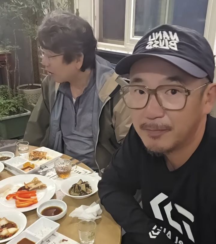 [서울=뉴시스] 유시민, 이하늘. (사진 = 유튜브 캡처) 2026.10.28. photo@newsis.com *재판매 및 DB 금지