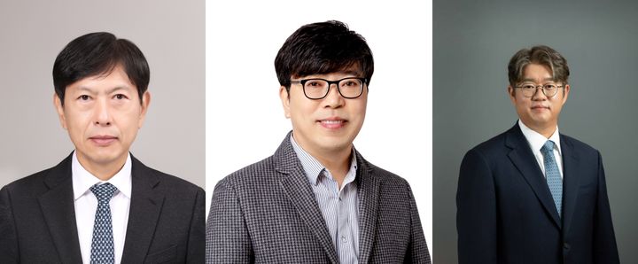 [서울=뉴시스] SK하이닉스가 2027년 사장단 인사를 단행했다. 왼쪽부터 안현 미주총괄 사장, 차선용 미래기술연구원장 겸 개발총괄 사장, 윤풍영 코퍼레이트센터 총괄 사장. (사진=SK하이닉스 제공) photo@newsis.com *재판매 및 DB 금지