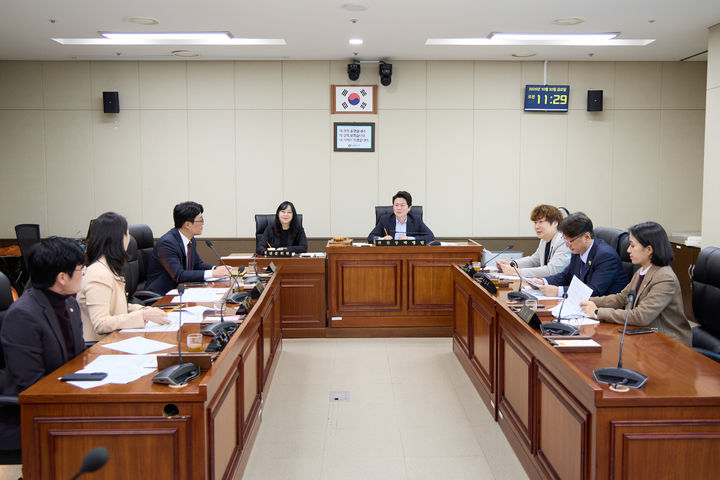30일 열린 용인시의회 운영위원회(사진=용인시의회 제공) 2026. 10. 30. photo@newsis.com *재판매 및 DB 금지