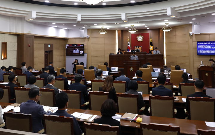 [임실=뉴시스] 30일 임실군의회의 제356회 임시회 제2차 본회의가 진행 중이다. *재판매 및 DB 금지