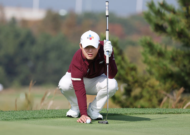 [서울=뉴시스] 한국프로골프(KPGA) 투어의 배용준. (사진=KPGA 제공) 