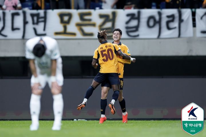 [서울=뉴시스]K리그1 광주 아이데일 동점골. (사진=한국프로축구연맹 제공)